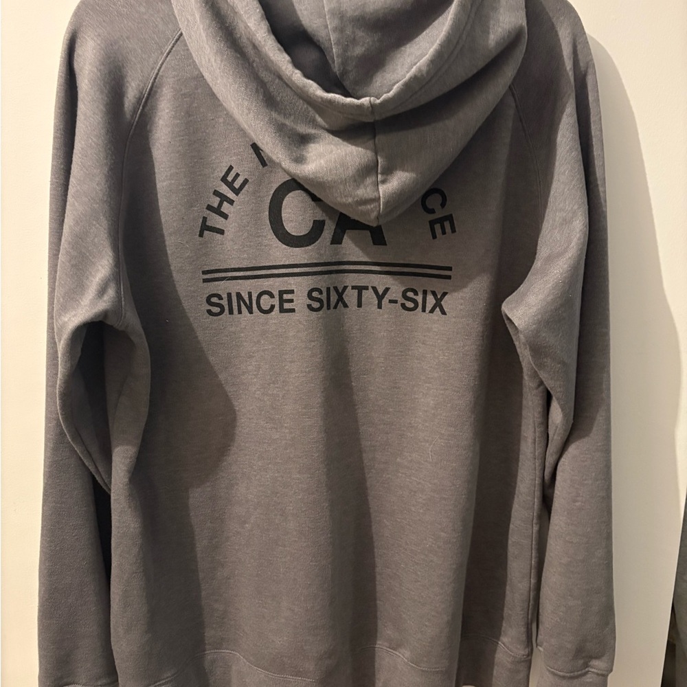 Grey north face hoodie
